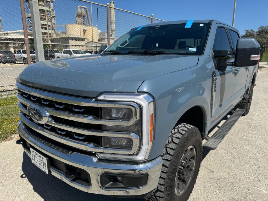 auto glass replacement